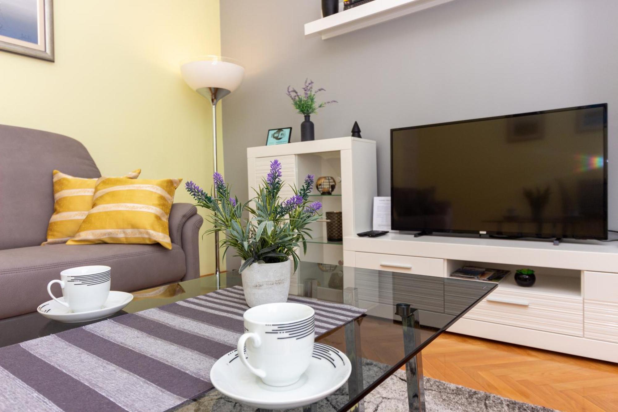 Apartment Fortunella Split Bagian luar foto