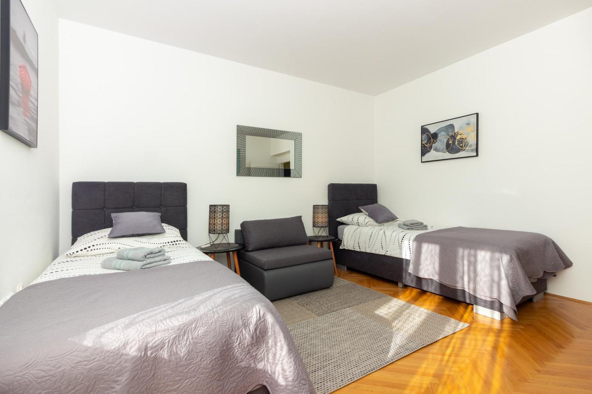 Apartment Fortunella Split Bagian luar foto